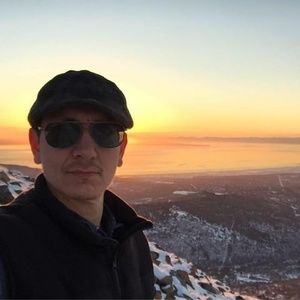 Meet your Posher, Tad